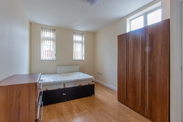 1 bed house, Newport Road, Roath, Cardiff, CF241AH - Image 5